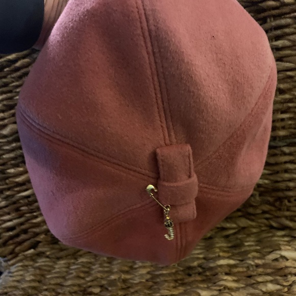 Juicy Couture Velvet Beret - Picture 6 of 6
